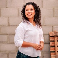 Marília Karine Menezes
