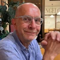 Stefan R.
