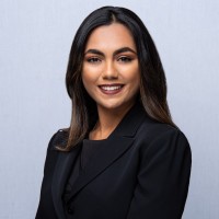 Serena Velez