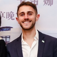 Valentin (亚伦） Saal