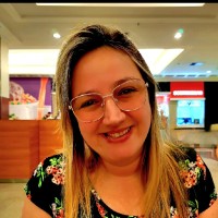 Karen Santos