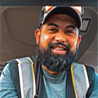 Irving Flores