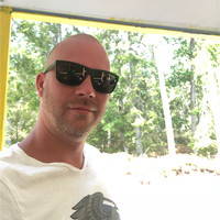 Niklas Backström