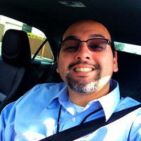 Elias Flores