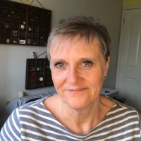 Liz Dumain