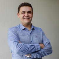 César Augusto Linhares De Menezes