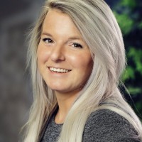 Holly Reuscher