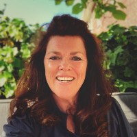 Marike van Oostveen