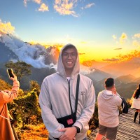 Raymond Ho