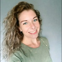 Esther S.