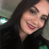 Julia Gomes