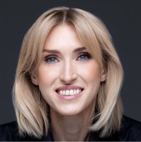 Dr Paulina Sypniewska