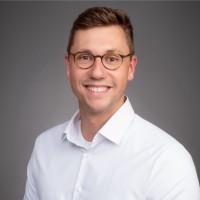 Dr. Maximilian Müllender