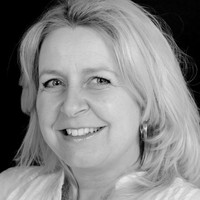 Daniëlle Broess