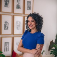 Aline Pequeno