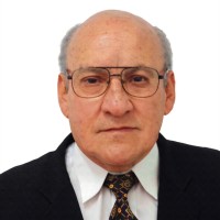Víctor R Cavero Zegarra