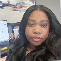 Adryane Holmes