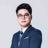 李炳男
