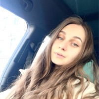 Оля Чекавая