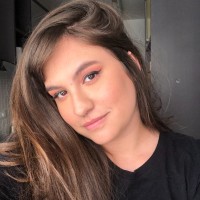 Fabíola Assis