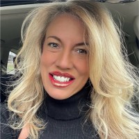 Julie Karras