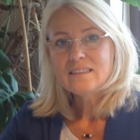 Janina Reuter