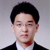 심필섭