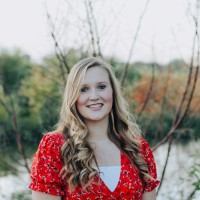 Emily Handt