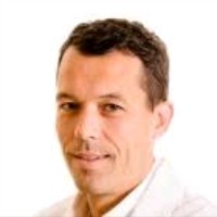 Yves De Bruecker