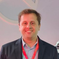 Vinicius Silveira Tomazi