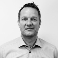 Robert Lindgren