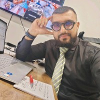 Nassir Hussein