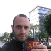 Avi Ravid