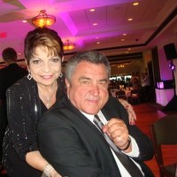 ROBERT & EVELYNE Tomich