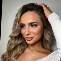 Alexandra Gil Smolik