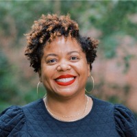 Leslie Bowles, Mpa