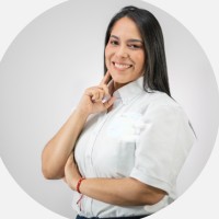 Linda Barros Robles