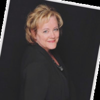 Lisa Adams