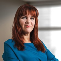 Xandra Van Riet