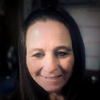 Dede Gossett