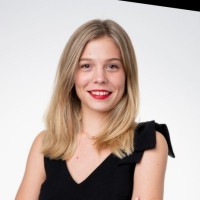 Estelle Izard