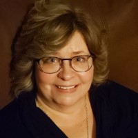 Carolyn R Hill