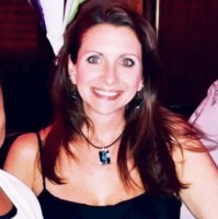 Tracy Sundberg, Rn