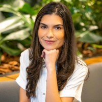 Thais Quirino