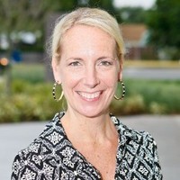 Kelley Schadt, Gri