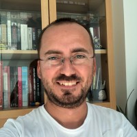 Fikret Cicek