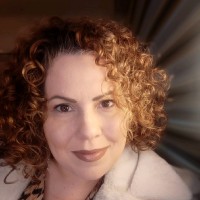 Janaina Karadavut