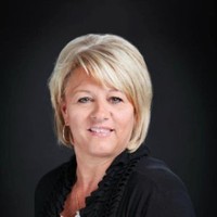 Tam Howell