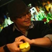 Tim J Garratt
