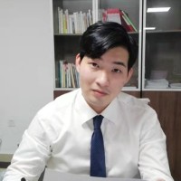 Zhuo L.